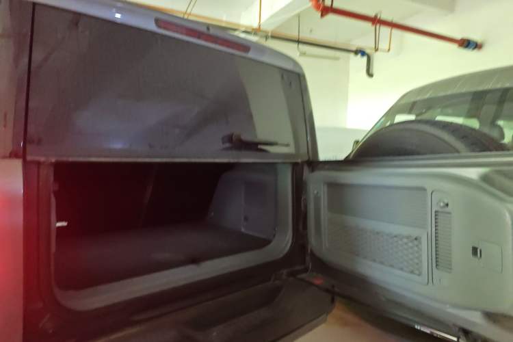 Used  BJ40 2024 2.0T All-New Urban Hunter Edition Pioneer Type
