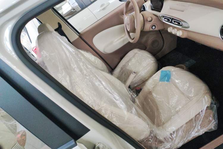 Used Wuling Hongguang MINIEV 2025 Four-Door Version Advanced Edition
