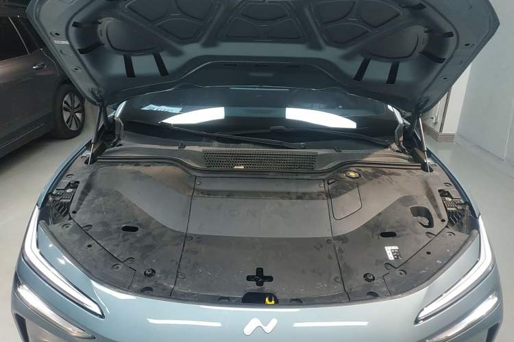 Used ONVO L60 2024 60 kWh All-Wheel Drive
