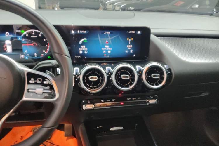 Used Mercedes-Benz GLA 2022 Second Facelift GLA 200