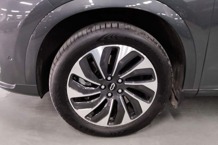 Used Hima AITO M7 2022 1.5T Four-Wheel Drive Luxury Edition
