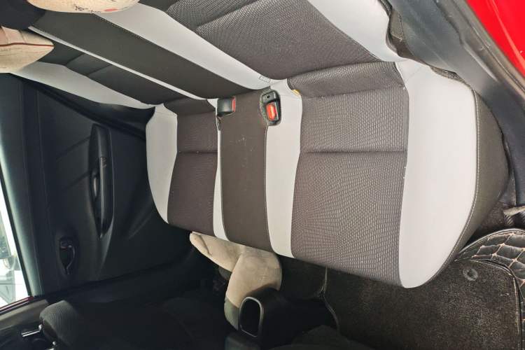 Used Toyota YARiS L 2020 X-Trail X 1.5L CVT Leading Edition
