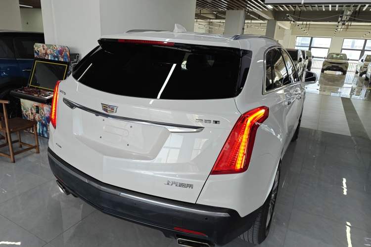 Used Cadillac XT5 2016 28T Four-Wheel Drive Luxury Model
