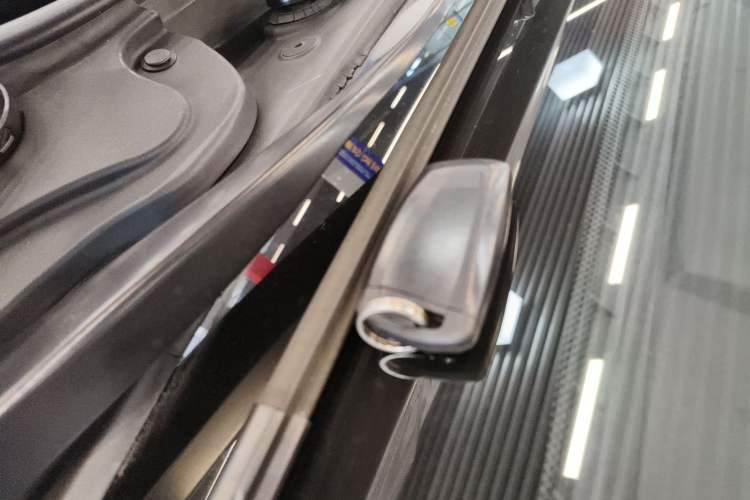 Used BMW 5 Series 2017 520Li Elegant Edition
