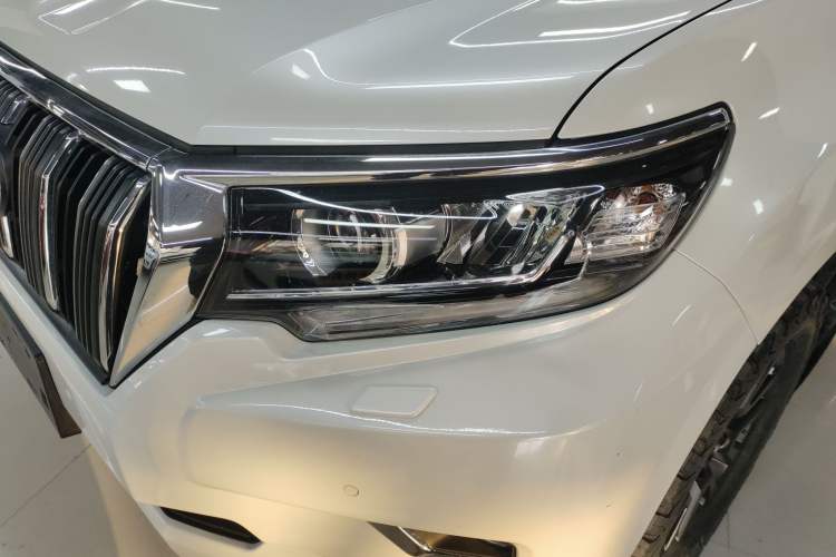 Used Toyota Prado 2018 3.5L Automatic TX-L with Rear-Mounted Spare Tire
