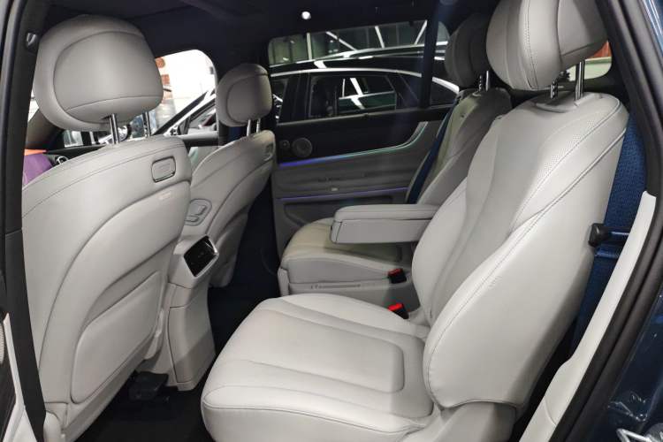 Used Hima AITO M9 2024 Range-Extended Ultra Version 42 kWh 6-Seater Model