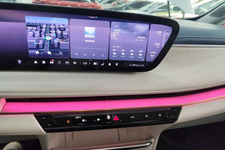 Used Buick GL8 New Energy 2024 Lu Zun Luxury Edition 7-Seater
