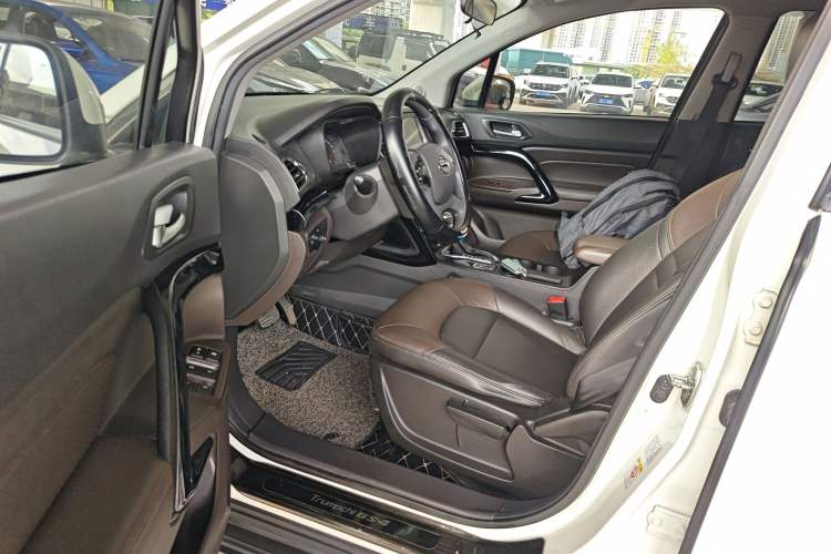 Used GAC Trumpchi GS4 2017 235T Automatic Two-Wheel Drive Elite Edition