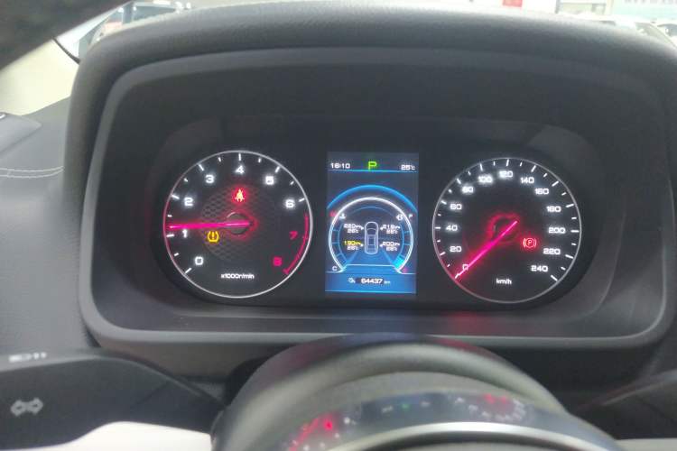 Used BYD Tang 2018 2.0T Automatic Smart Connect Prestige 7-Seater China V Standard
