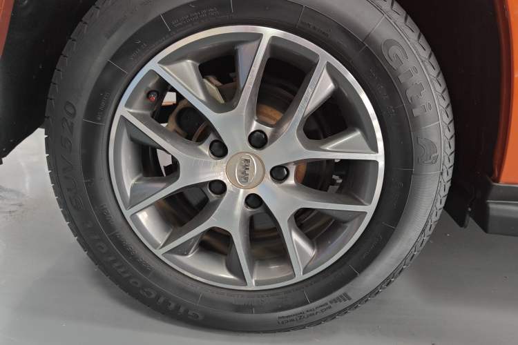 Used BYD Song 2016 1.5TI Manual Luxury Model
