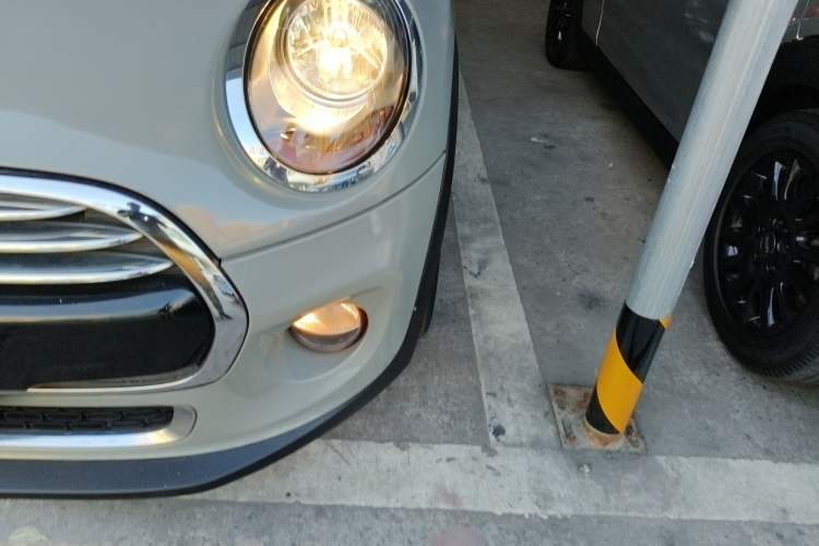 Used  MINI 2014 1.5T COOPER Fun
