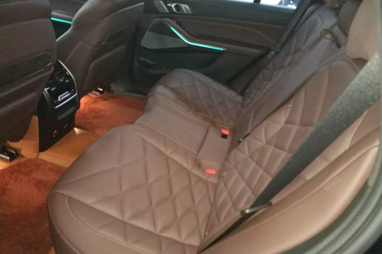 Used BMW X5 2022 Restyled xDrive 40Li Luxury Edition M Sport Package
