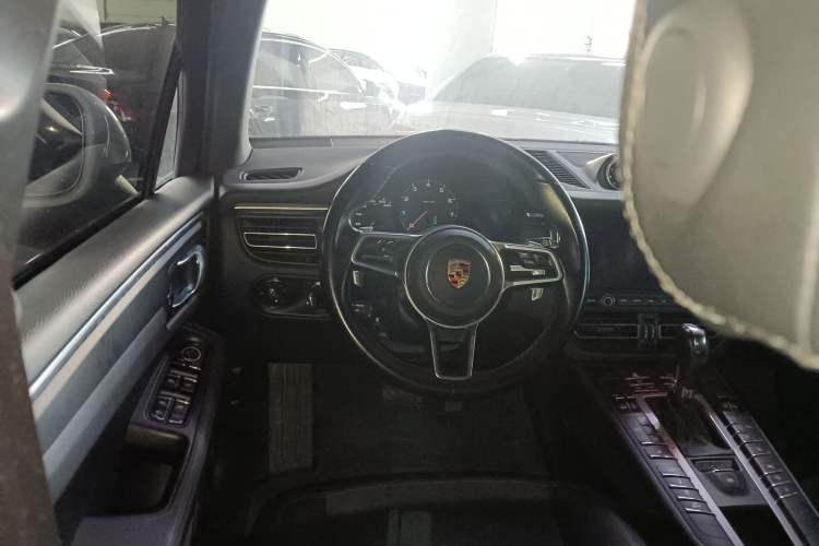 Used Porsche Macan 2020 Macan 2.0T

