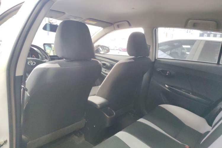 Used Toyota YARiS L 2020 1.5L CVT Leading Edition
