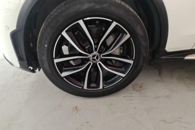 Used Mercedes-Benz GLC 2021 GLC 300 L 4MATIC Dynamic Model