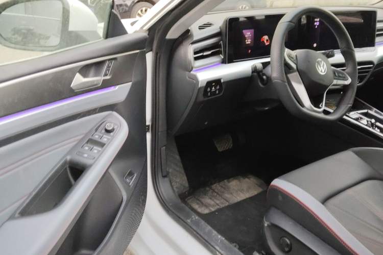 Used Volkswagen Lamando 2025 Lavida L 280TSI DSG Cool & Spicy Edition
