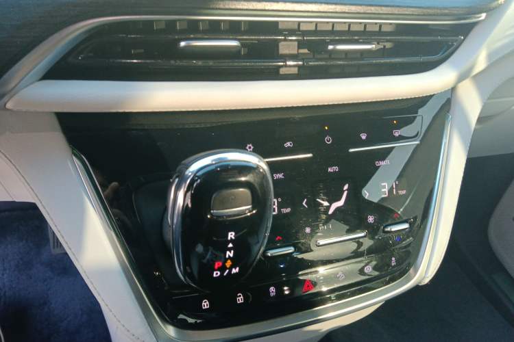 Used Buick GL8 2022 Avenir Avia Four-Seat Prestige Edition
