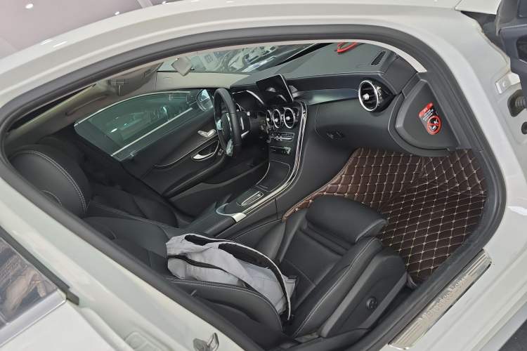 Used Mercedes-Benz C-Class 2020 C 200 L Fashion Edition Sport Version
