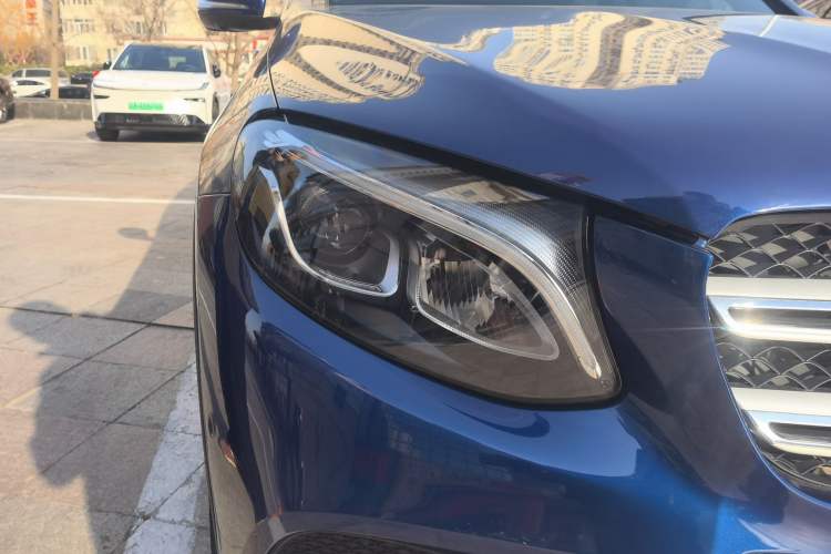 Used Mercedes-Benz GLC 2019 GLC 260 L 4MATIC Dynamic Model
