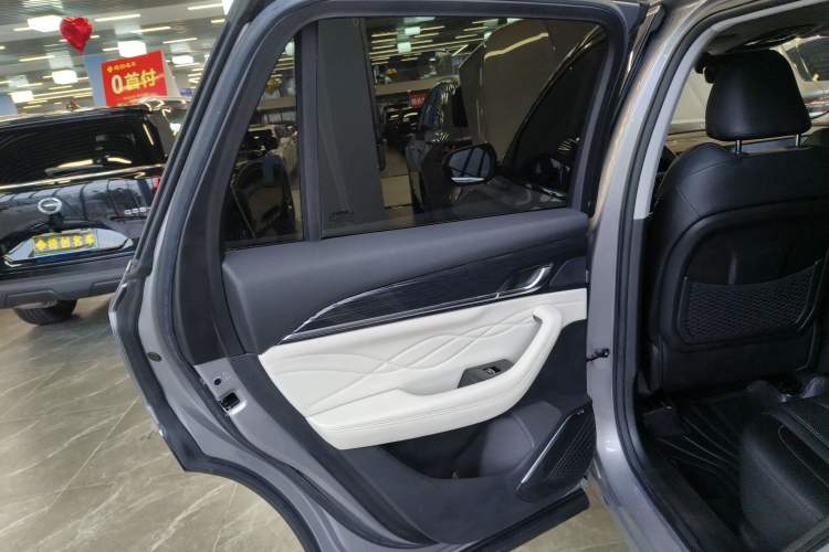 Used Geely Auto Monjaro L 2023 2.0TD High-Power Automatic Two-Wheel Drive Flagship Version
