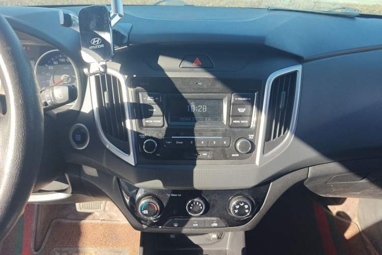 Used Hyundai ix25 2017 1.6L Automatic Smart Version