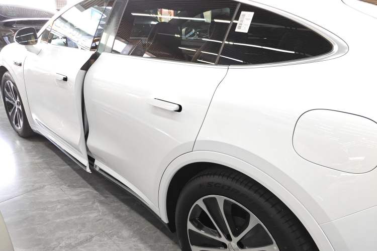 Used Hima Luxeed R7 2024 Pure Electric 667km Pro