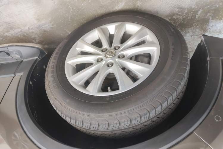 Used Buick Envision 2014 28T Four-Wheel Drive Luxury Model
