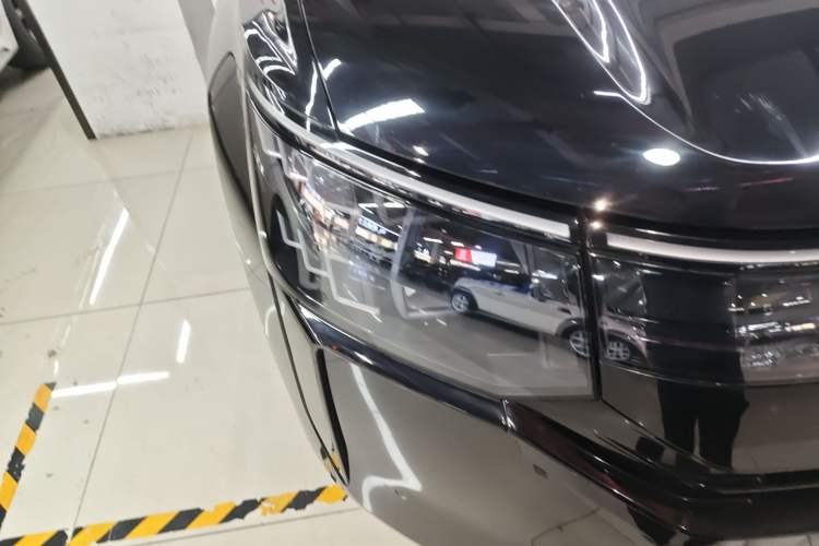 Used Volkswagen Teramont 2026 Model, Tiguan Pro 380TSI Two-Wheel Drive Cross-Border Edition
