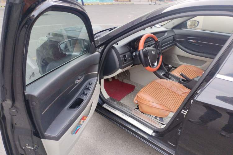 Used BAIC Senova D50 2014 1.5L manual comfort version