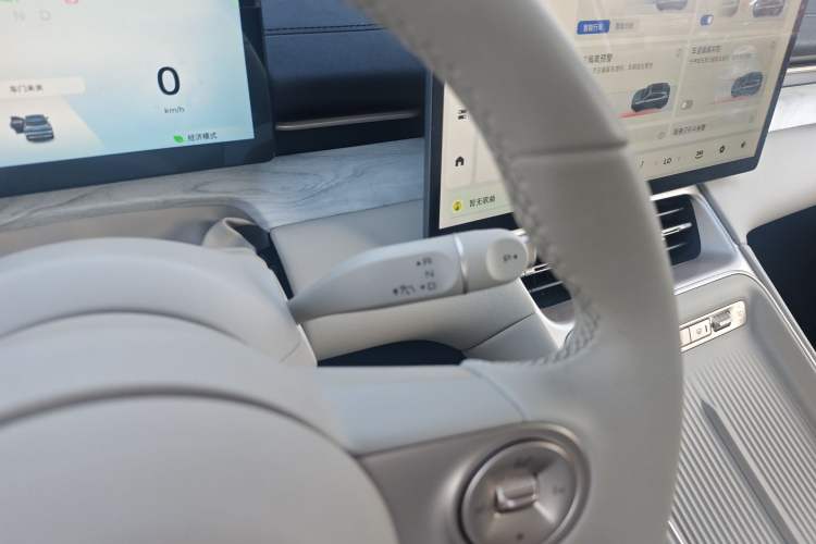 Used Wuling Xingguang S 2024 510 km Flagship Version
