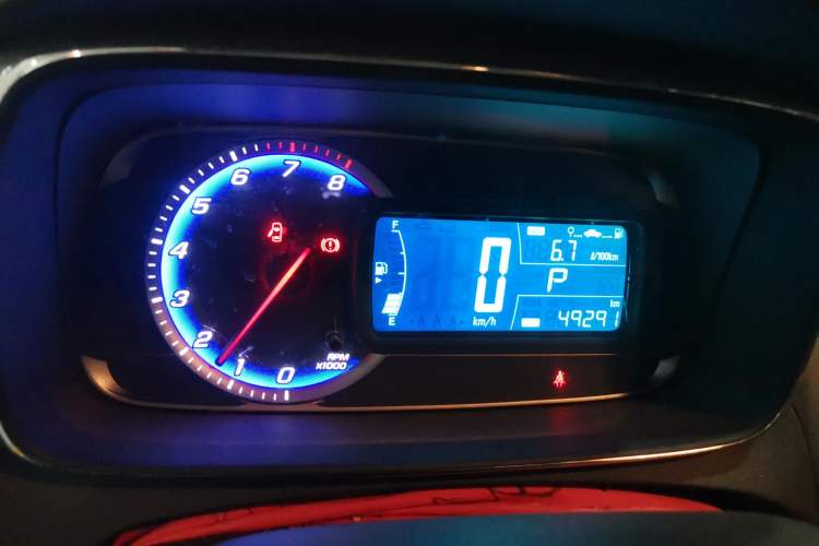 Used Chevrolet Trax 2016 1.4T Automatic Two-Wheel Drive Comfort Version with Sunroof
