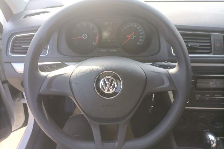 Used Volkswagen Lavida 2017 1.6L Automatic Fashion Edition
