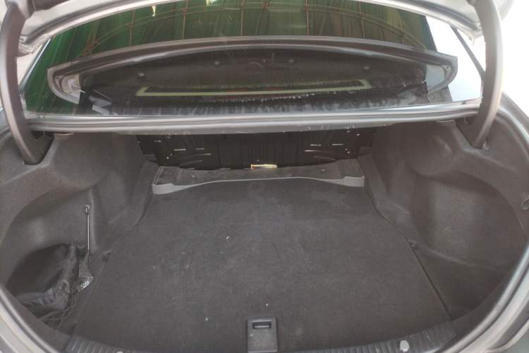 Used Mercedes-Benz C-Class 2017 C 200 L Sport Edition
