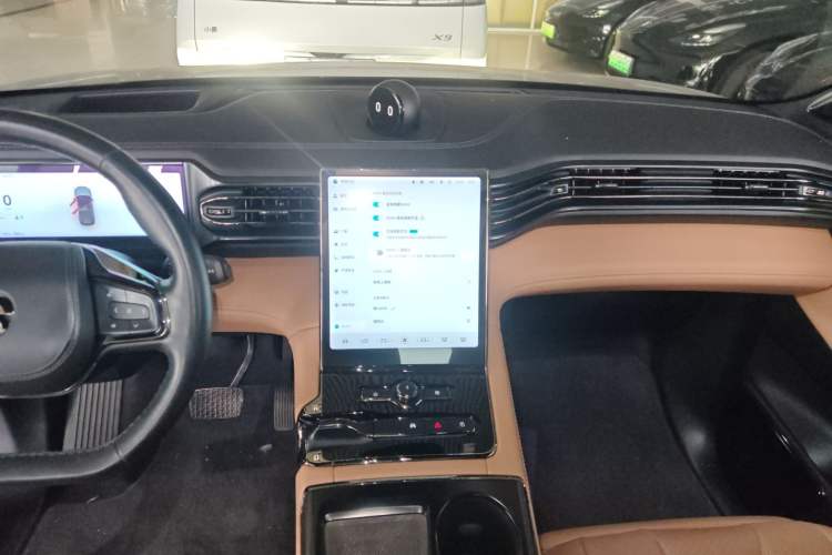 Used Nio ES8 2020 415 km Signature Edition 6-Seater Version
