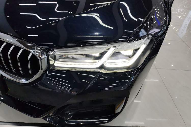 Used BMW 5 Series 2022 Second Facelift 525Li M Sport Package
