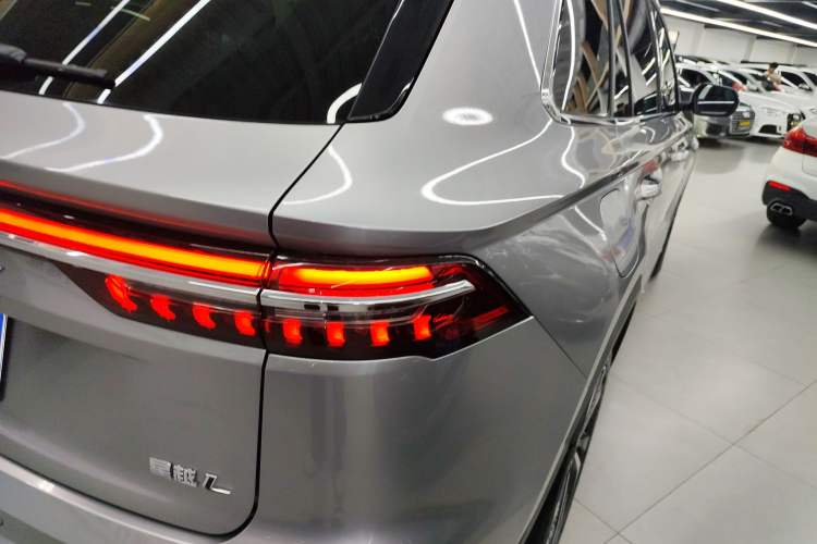 Used Geely Auto Monjaro L 2024 2.0TD High-Power Automatic Two-Wheel Drive Skyline Edition
