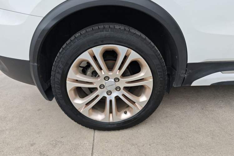 Used Lynk & Co 01 2019 2.0T Two-Wheel-Drive Pro Version China V Standard
