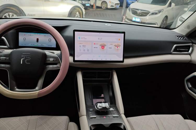 Used BYD Yuan UP 2024 401KM Beyond Edition