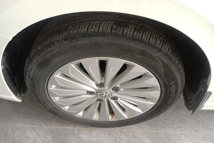 Used Volkswagen Lavida 2019 1.5L Automatic Comfort Edition China VI Standard