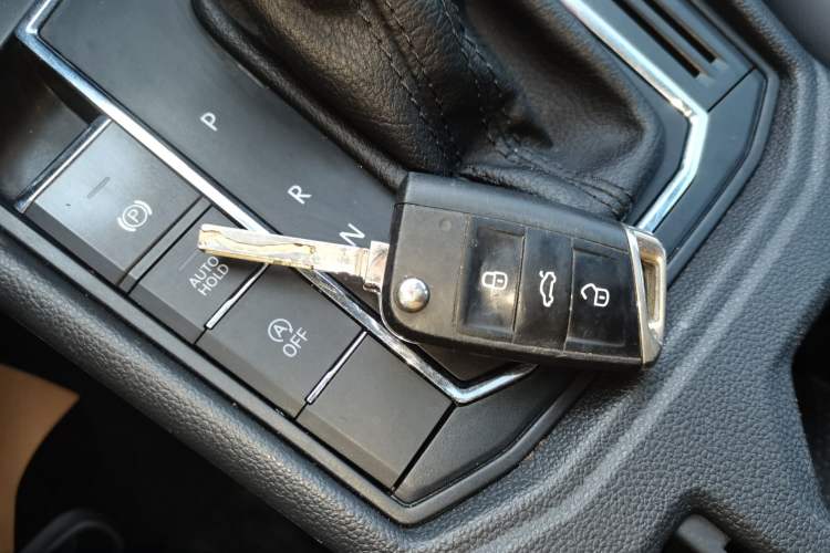 Used Volkswagen Lavida 2021 1.5L Automatic Comfort Edition
