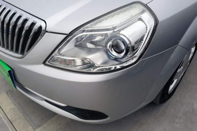 Used Buick Excelle 2013 1.5L Automatic Classic Model
