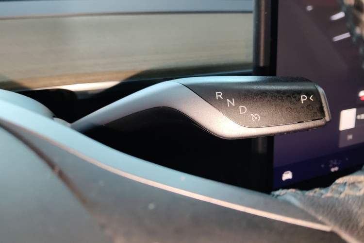 Used Tesla Model 3 2022 Rear-Wheel-Drive Version
