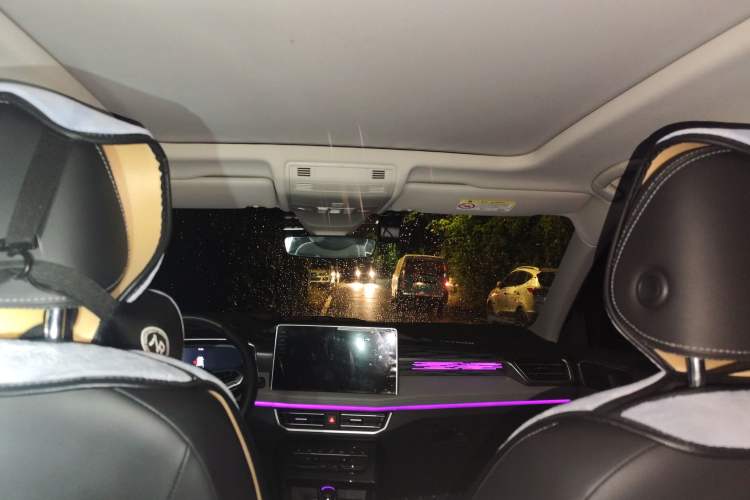 Used Volkswagen Tayron 2023 330TSI Two-Wheel-Drive R-Line High-Energy Version
