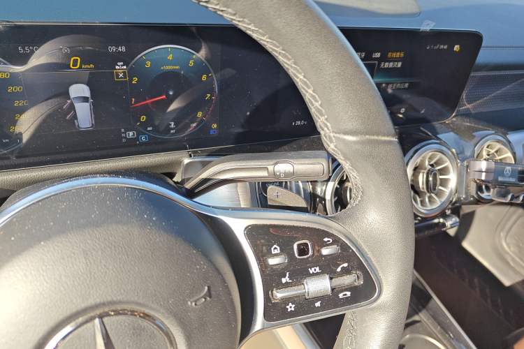 Used Mercedes-Benz GLB 2023 GLB 220 Fashion Model