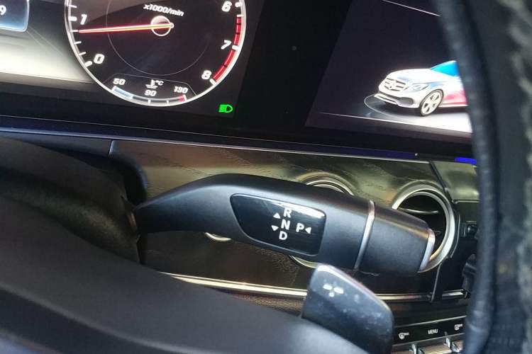 Used Mercedes-Benz E-Class 2019 E 300 L Sporty and Stylish Model
