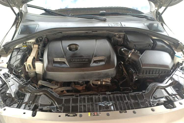 Used Volvo S60 2016 S60L T4 Zhiyuan Edition
