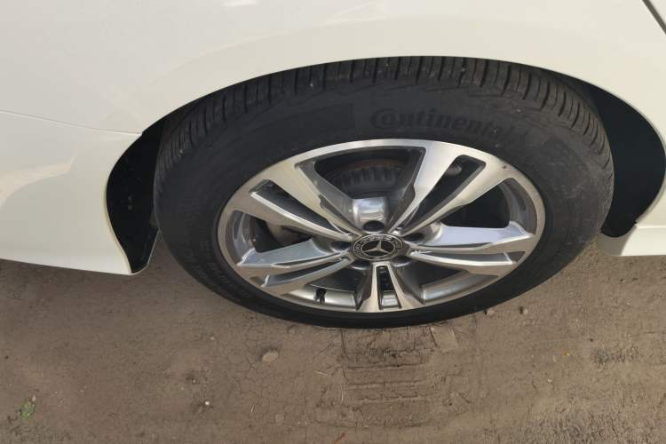 Used Mercedes-Benz C-Class 2017 Facelift C 200 L Sport Edition