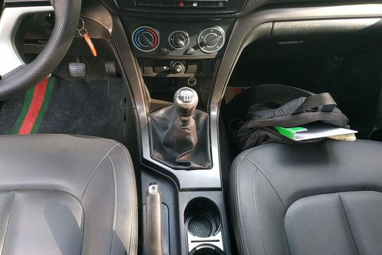 Used Great Wall Wingle 5 2021 2.0T Diesel Two-Wheel Drive Ultra-Value Big Double-Cab China VI GW4D20M