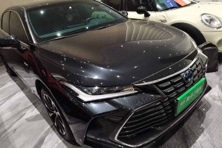 Used Toyota Avalon 2023 Dual-Engine 2.5L Luxury Edition