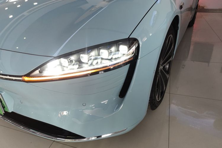 Used Hima Luxeed S7 2025 785 km Ultra
